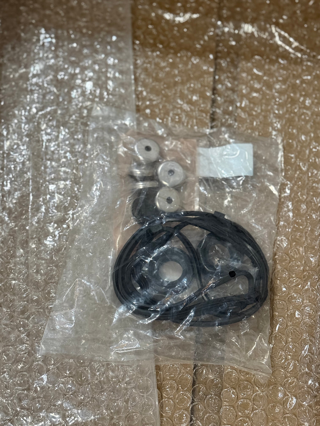 HONDA GENUINE VALVE COVER GASKET SET - 12030-PNC-000 KSERIES DC5 EP3