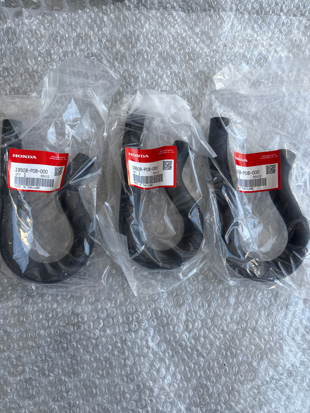 HONDA GENUINE COOLING HOSE (CYLINDER HEAD TO THERMOSTAT HOUSING) 19508-P08-000 EG6 EK4 EK9 DC2 DB8