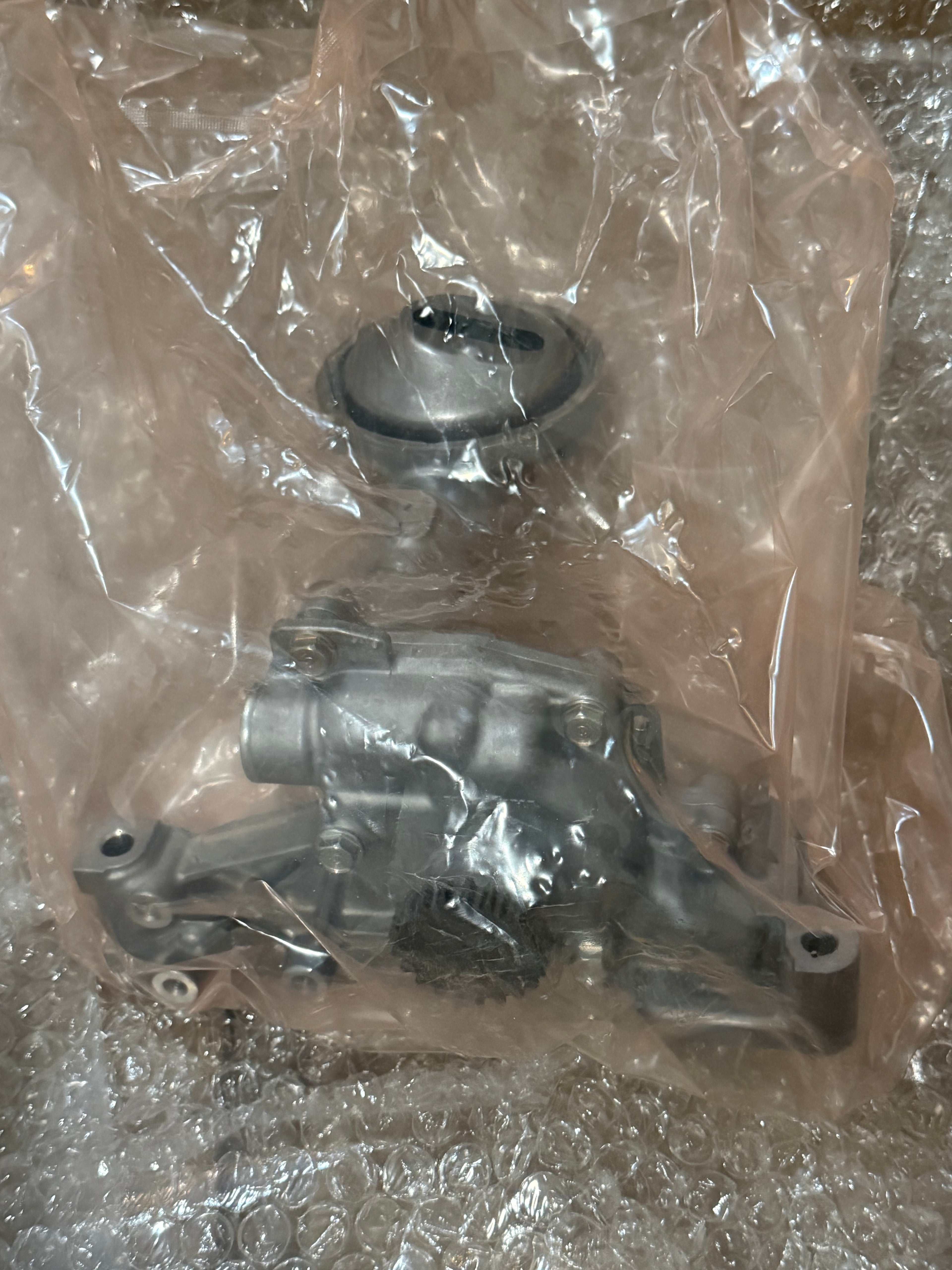 HONDA GENUINE OIL PUMP - 15100-PRB-A01 KSERIES EP3 DC5