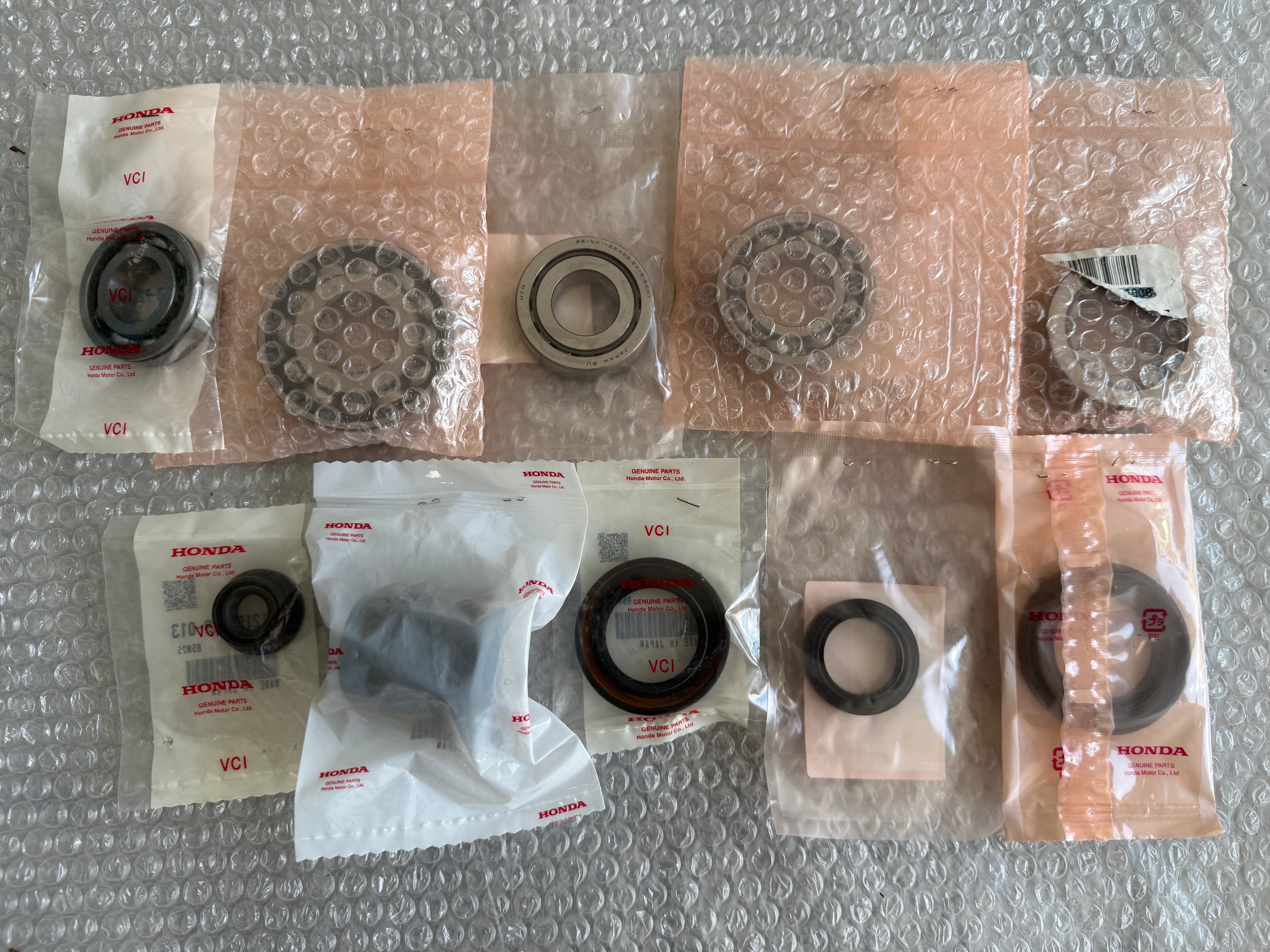 HONDA GENUINE BEARING & SEAL KIT TRANSMISSION B-SERIES Y80 S80 S4C S21 Y21 EK9 DC2 DB8